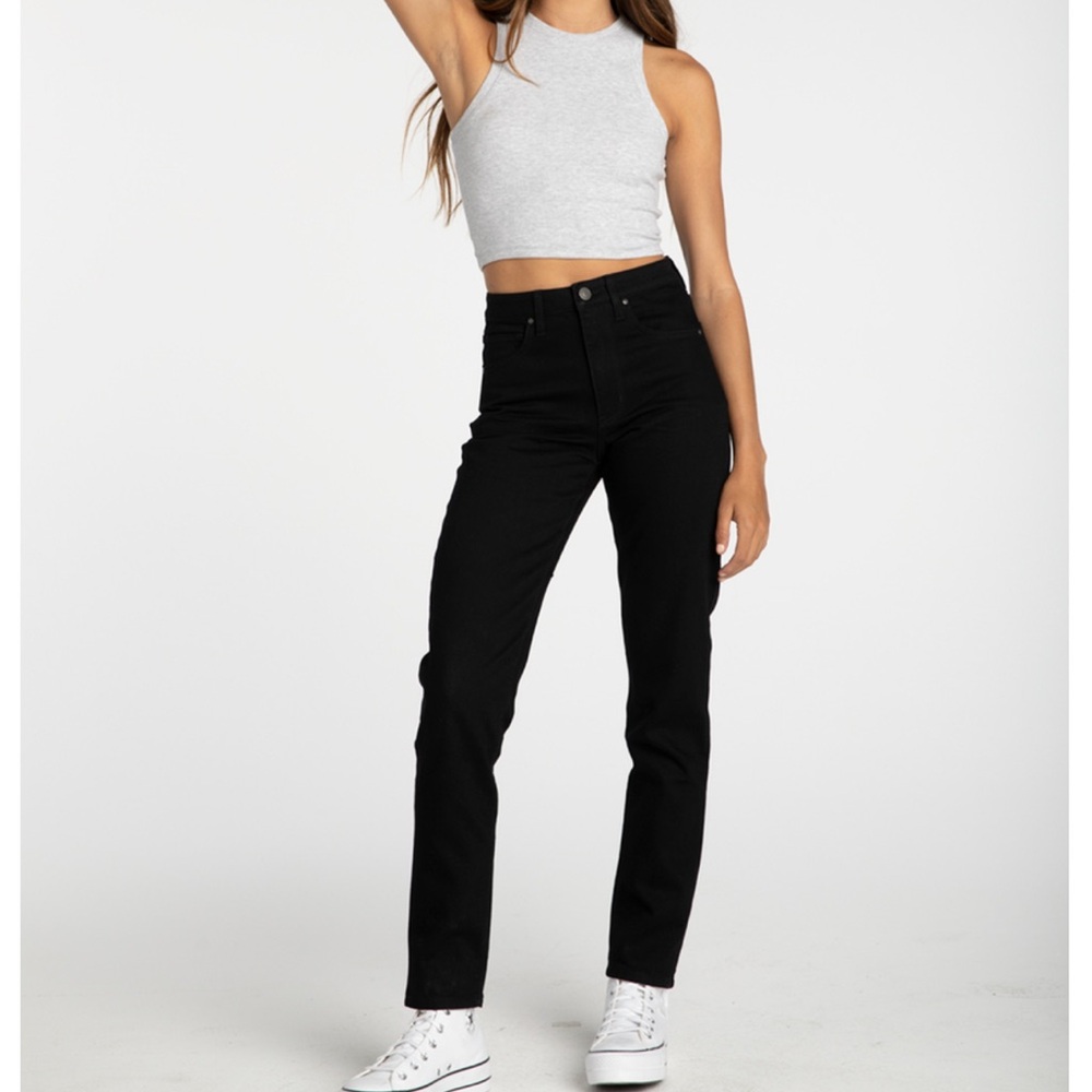 Tilly’s RSQ mom jeans, good condition only wore once